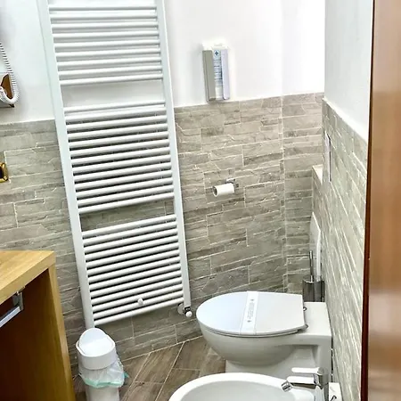 玛丽亚酒店 3*