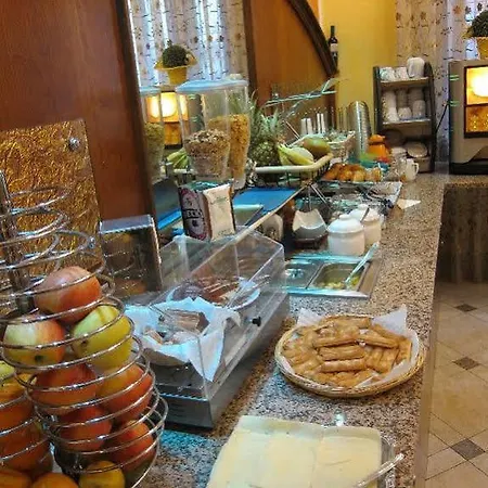 Hotel Maria Piza